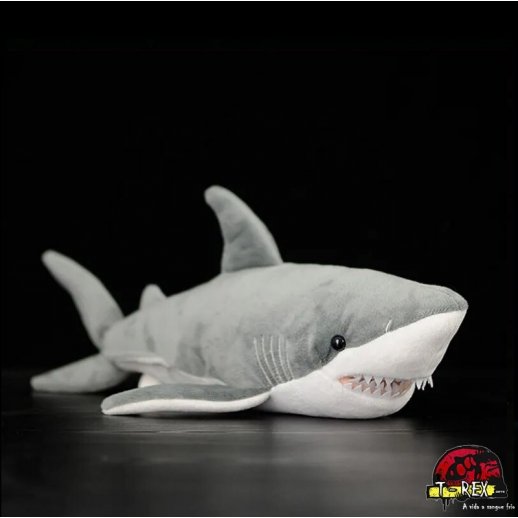 comprar pelúcia de animal exótico tubarão 40cm